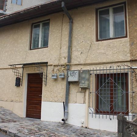 Pensiunea Casa Cranta Braşov Exterior foto